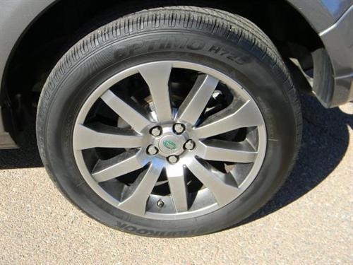 Land Rover LR2 2008 photo 2