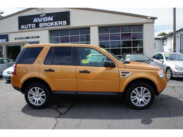 Land Rover LR2 2008 photo 1