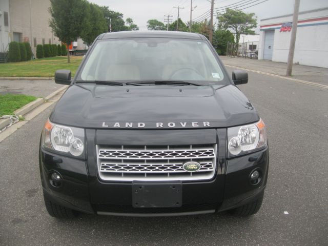 Land Rover LR2 2008 photo 4