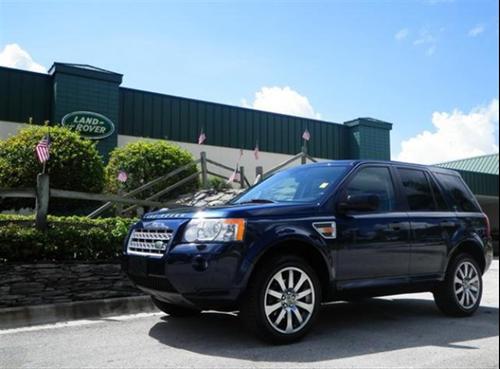 Land Rover LR2 2008 photo 1