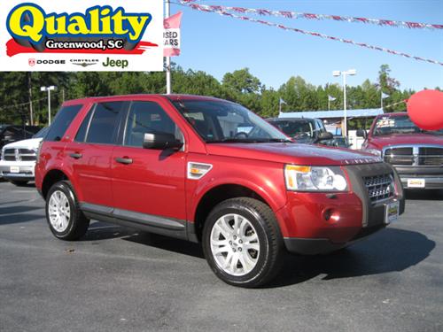 Land Rover LR2 2008 photo 1