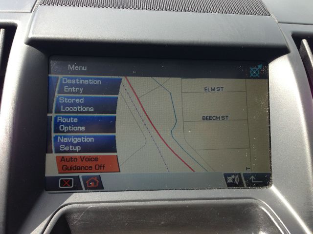 Land Rover LR2 2010 photo 13