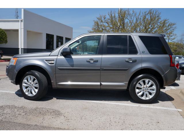 Land Rover LR2 2011 photo 1