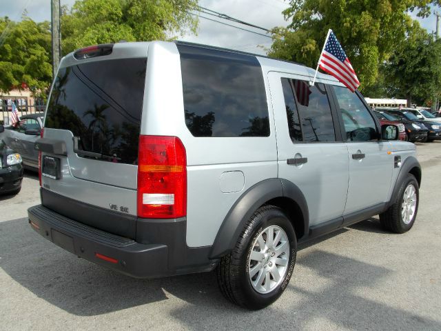 Land Rover LR3 SE SUV