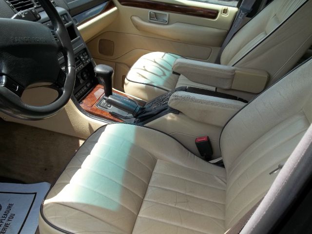 Land Rover Range Rover 1999 photo 2