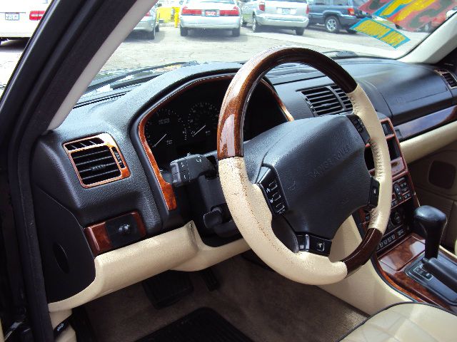 Land Rover Range Rover 1999 photo 10