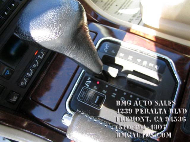 Land Rover Range Rover 2001 photo 3