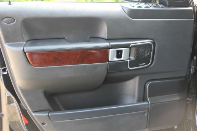 Land Rover Range Rover X SUV