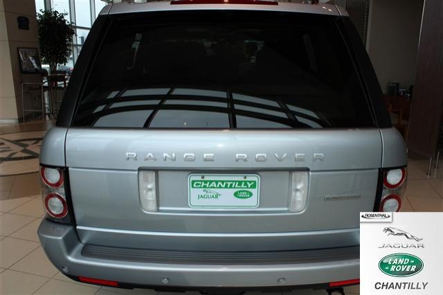 Land Rover Range Rover 2010 photo 2