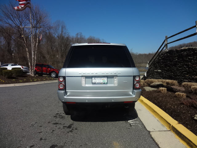 Land Rover Range Rover 2010 photo 4