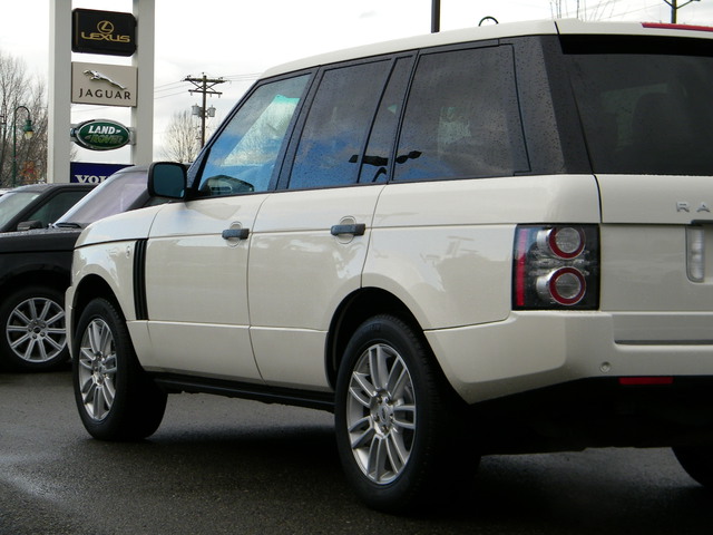 Land Rover Range Rover 2010 photo 4