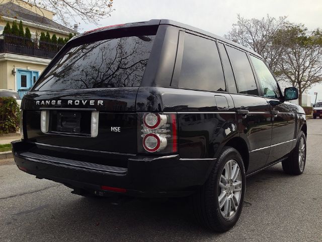 Land Rover Range Rover 2010 photo 2