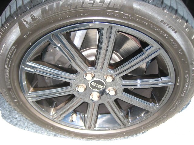 Land Rover Range Rover X SUV