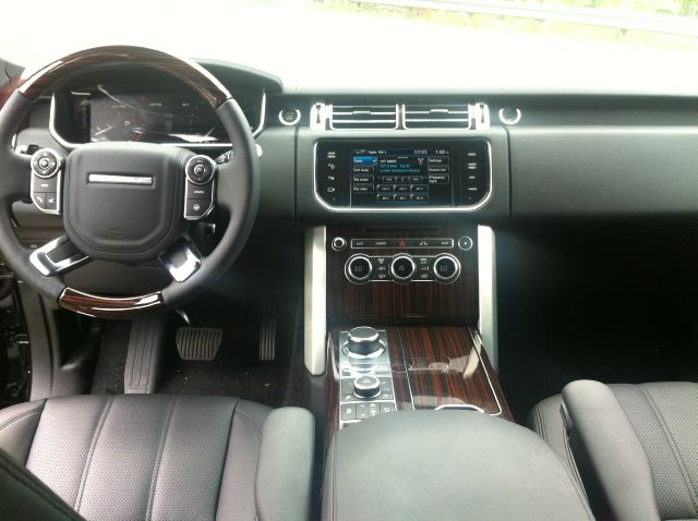 Land Rover Range Rover 2013 photo 2