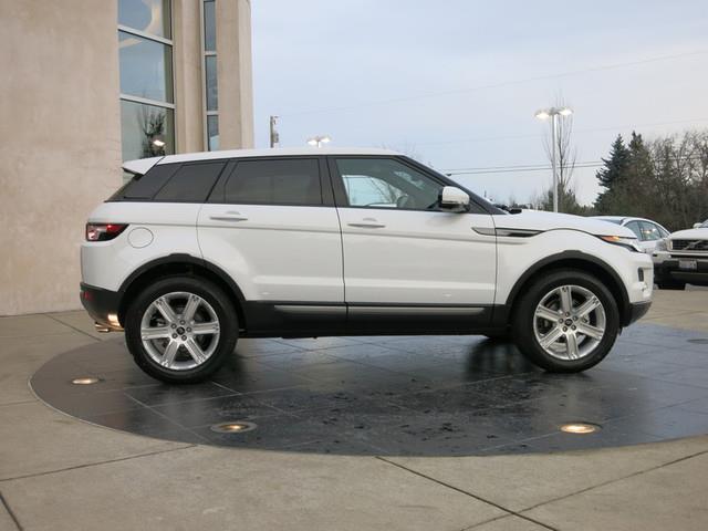 Land Rover Range Rover Evoque 2013 photo 2