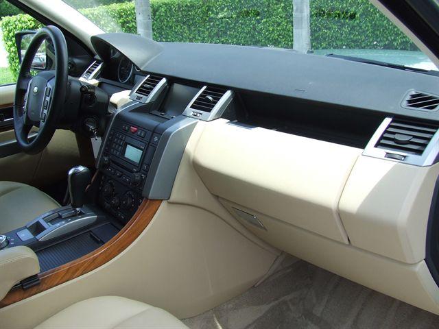 Land Rover Range Rover Sport 2008 photo 4