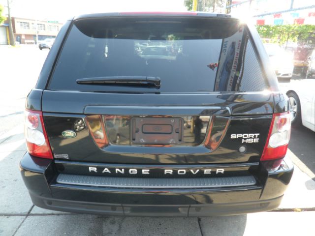 Land Rover Range Rover Sport Xlt4dr4x4 SUV