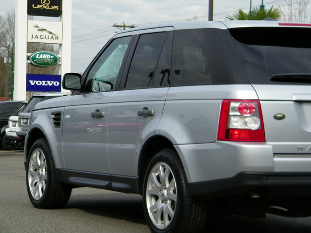Land Rover Range Rover Sport 2009 photo 3