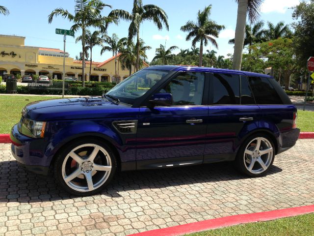 Land Rover Range Rover Sport 2010 photo 1