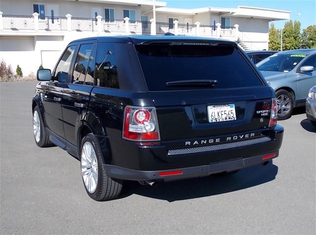 Land Rover Range Rover Sport 2010 photo 1