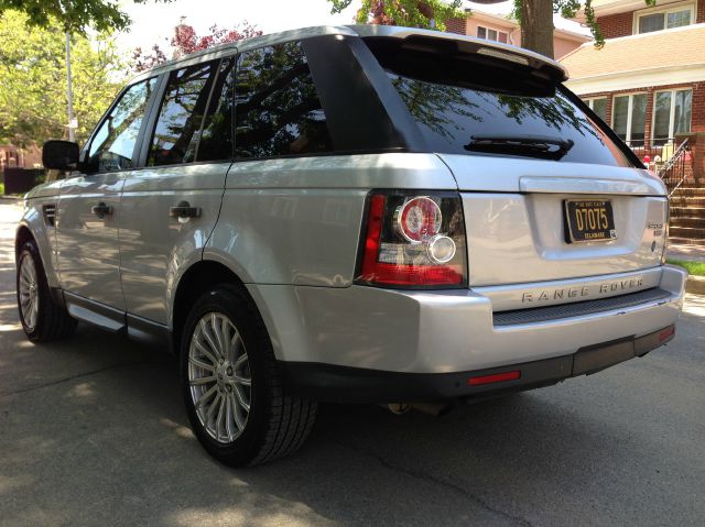 Land Rover Range Rover Sport 2010 photo 2