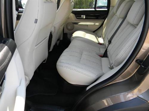 Land Rover Range Rover Sport 2010 photo 2