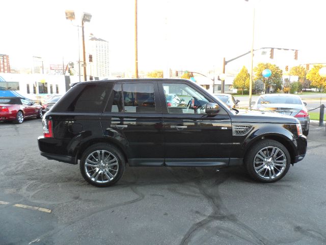 Land Rover Range Rover Sport Extended Cab S SUV