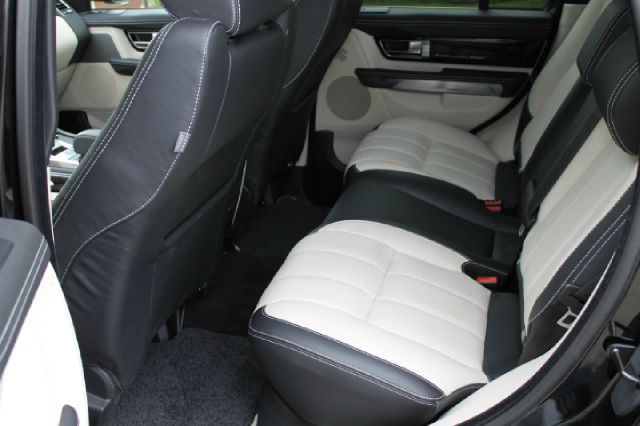 Land Rover Range Rover Sport 2013 photo 11