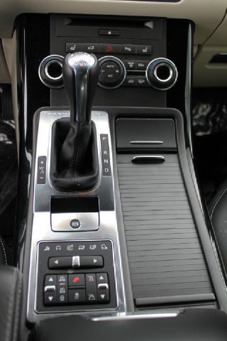 Land Rover Range Rover Sport 2013 photo 29