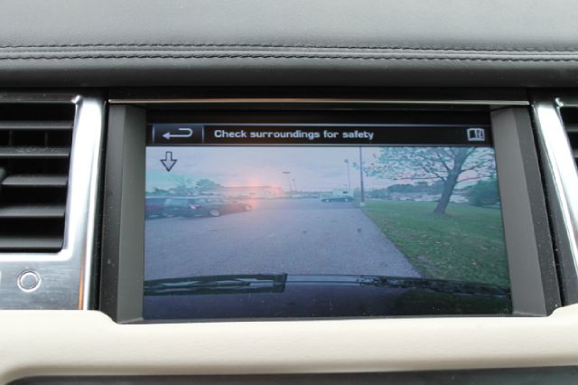 Land Rover Range Rover Sport 2013 photo 6