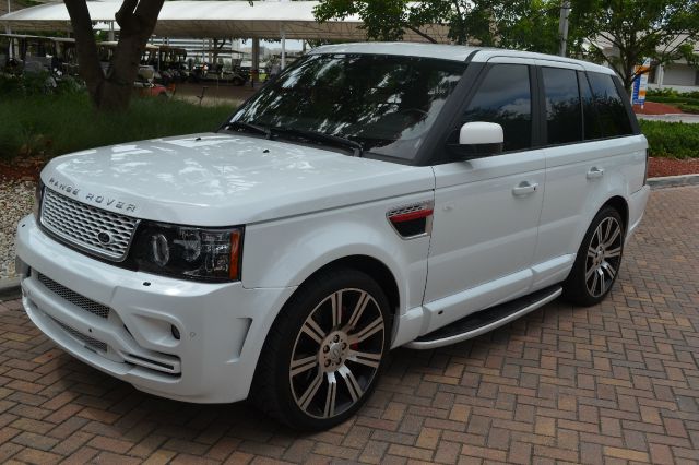 Land Rover Range Rover Sport 2013 photo 4