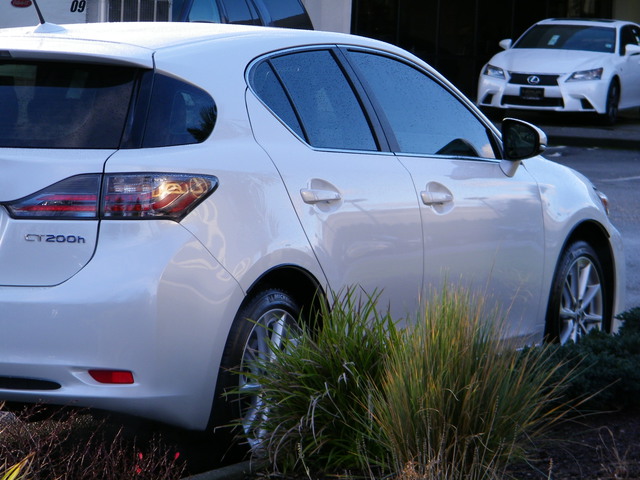 Lexus CT 200h 2012 photo 4