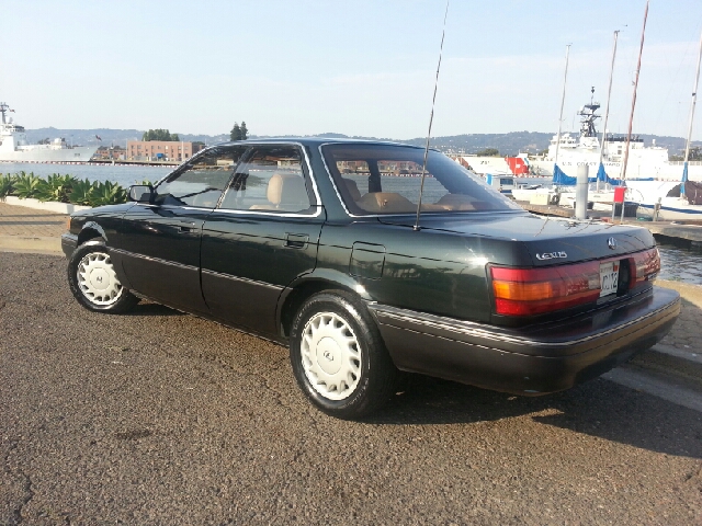 Lexus ES 250 1990 photo 4