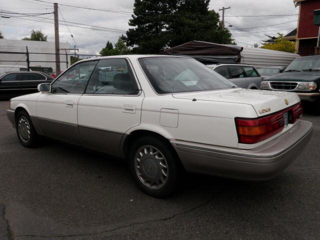 Lexus ES 250 1990 photo 3