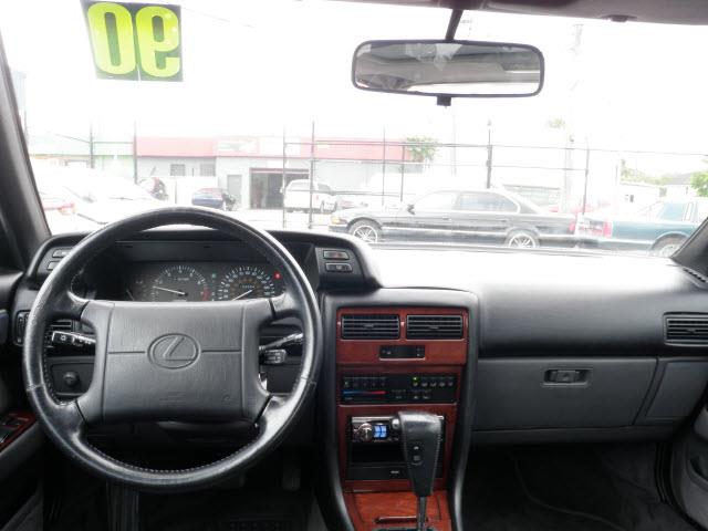 Lexus ES 250 1990 photo 8
