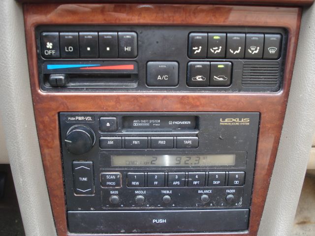 Lexus ES 250 1991 photo 11