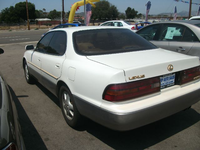 Lexus ES 300 1993 photo 1