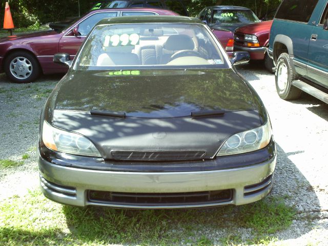 Lexus ES 300 1995 photo 2