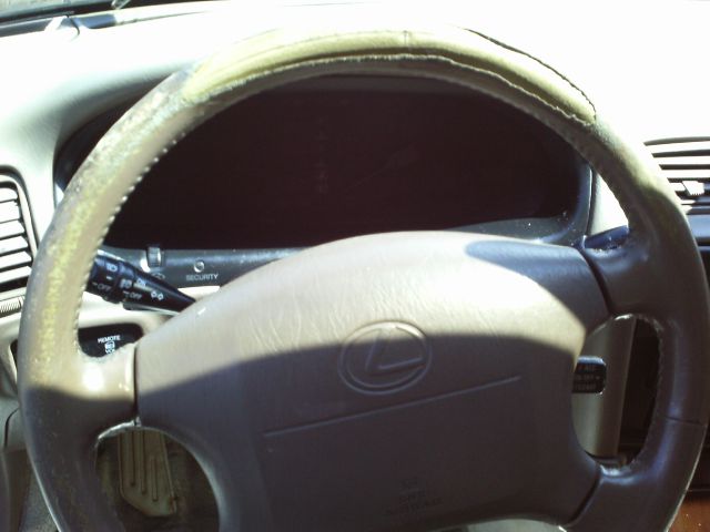 Lexus ES 300 1995 photo 3