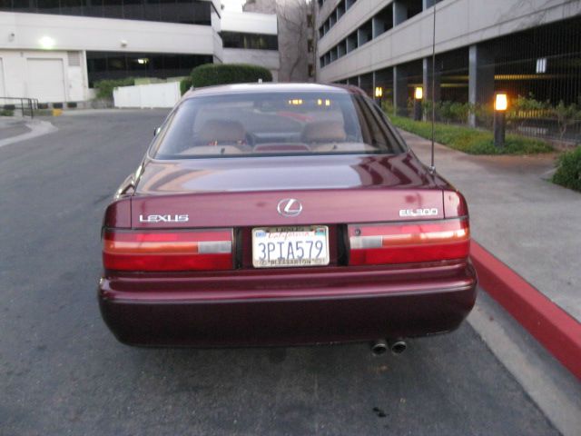 Lexus ES 300 1996 photo 0