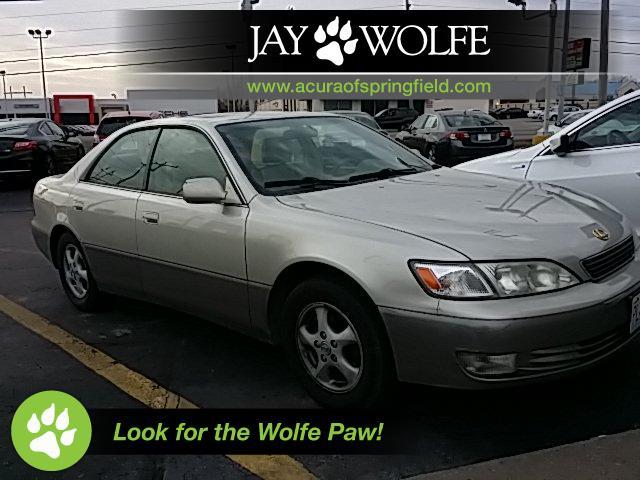 Lexus ES 300 1997 photo 1