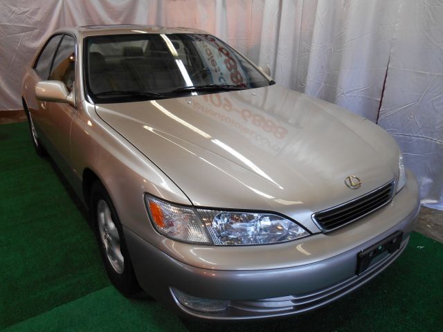 Lexus ES 300 1998 photo 4