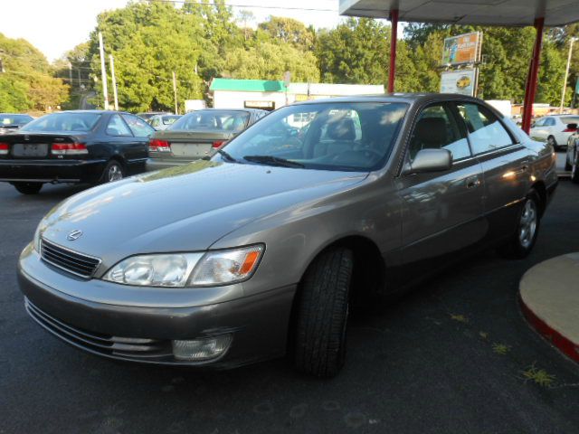 Lexus ES 300 1998 photo 12