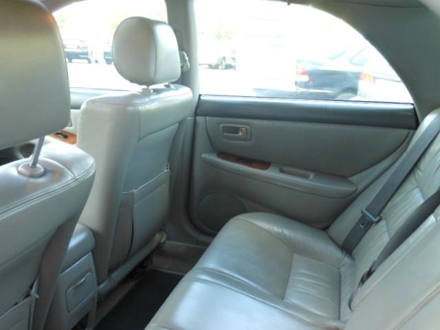 Lexus ES 300 1998 photo 3