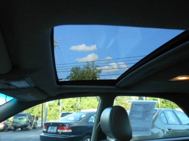 Lexus ES 300 1998 photo 5