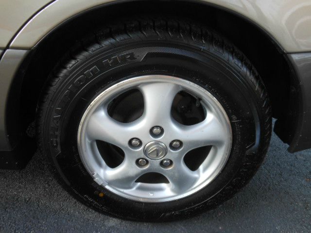 Lexus ES 300 1998 photo 9