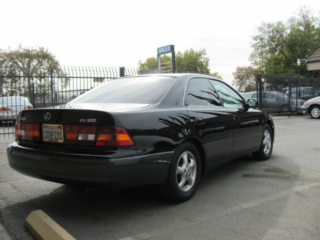 Lexus ES 300 1998 photo 0