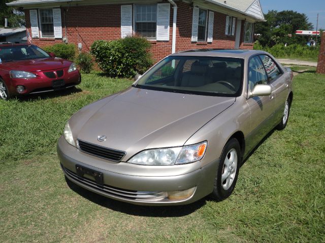 Lexus ES 300 1998 photo 4