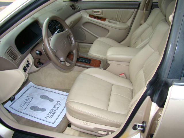 Lexus ES 300 1999 photo 4