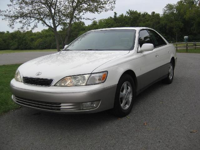 Lexus ES 300 1999 photo 3